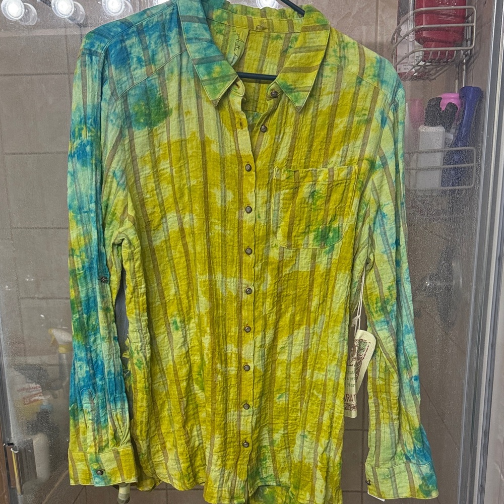 Aratta Yellow and Green Artistic Shirt